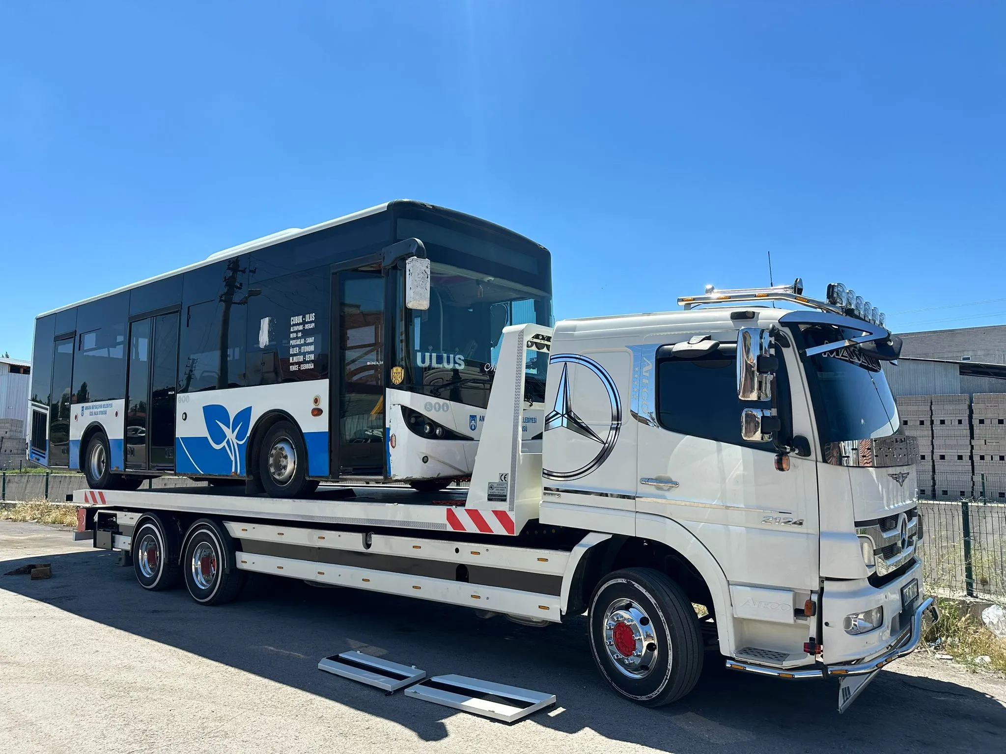 Yarım Otobüs Çekici